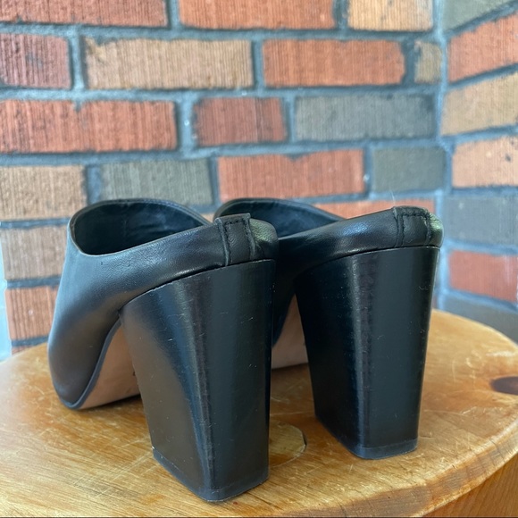 L’Intervalle Leather Mules - Picture 6 of 7